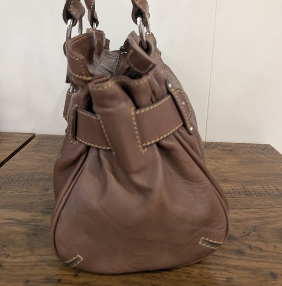 Guy Laroche Leather Handbag Chocolate Brown Leather Shoulder bag - Picture 8 of 16